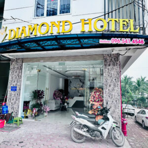 mat-chinh-khach-san-diamond-hotel